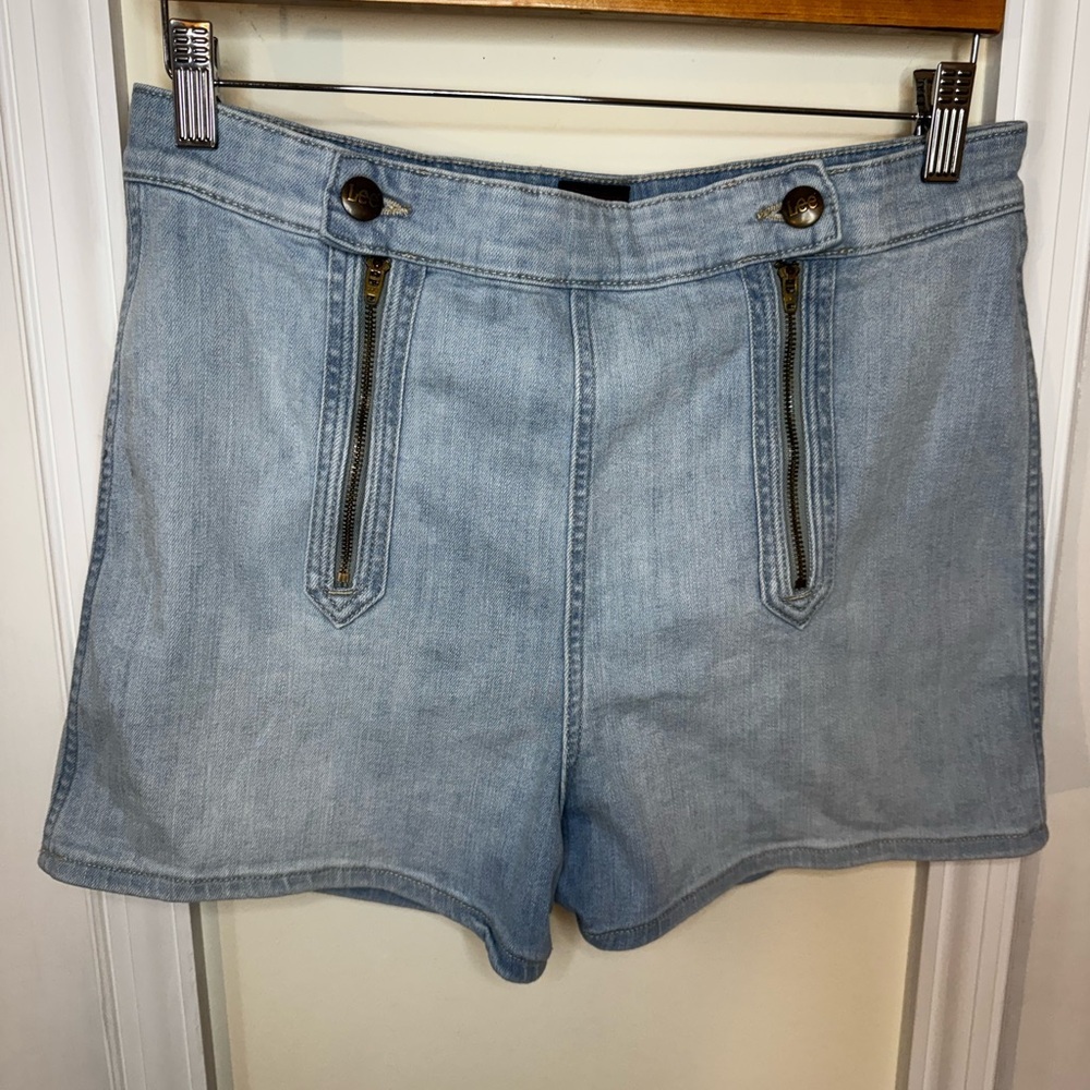 Lee Light Blue Jean Shorts with Zipper Detail